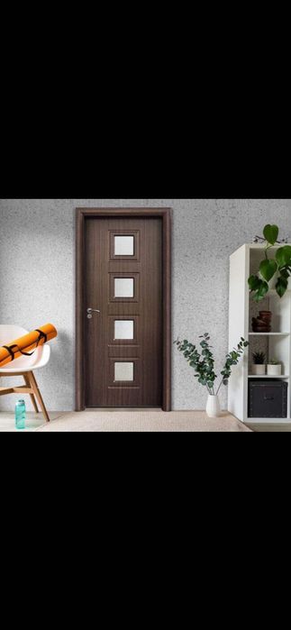 Интериорна врата