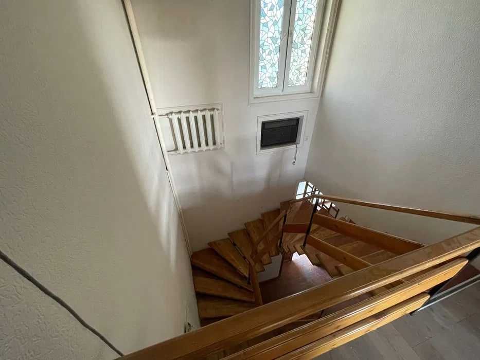 #215 Сдаётся в Аренду дом пож офис или другой бизнес ул. Катта Мирабад