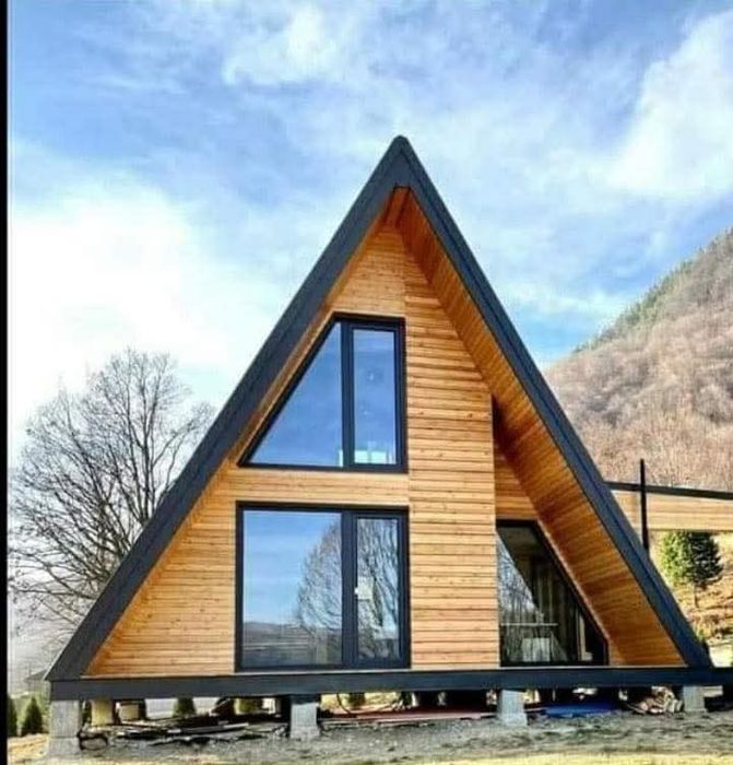 Vand cabane tip A casute de vacanta