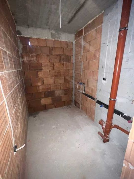 Тристаен апартамент в Остромила 105 кв.м.