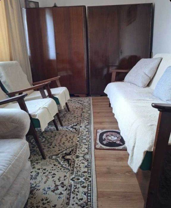 Apartament 3 camere semidecomandat DEVA - GOJDU