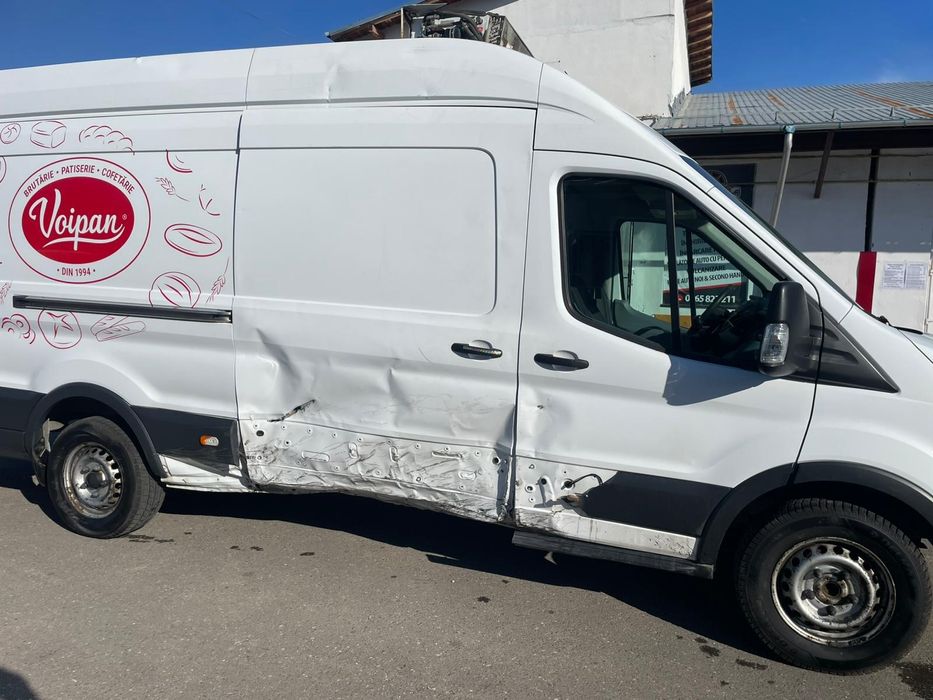 Ford transit extra lung. Fab 2017. 2.0tdci .avariat. Izoterma/frig
