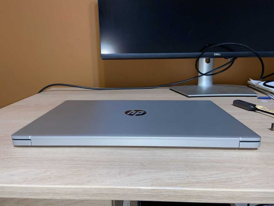 Laptop HP 17-cn3001nq 17.3", Intel Core i5-1334U, 16 GB RAM, 1 TB SSD