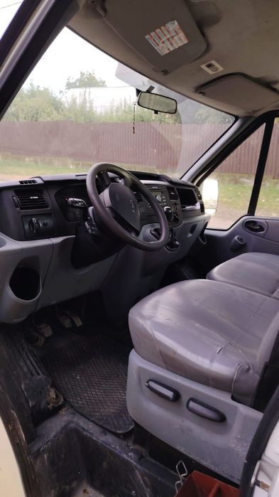 Ford transit basculabil 2011