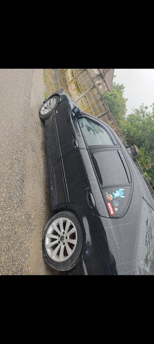 BMW Seria 5 2002 — imagine 5