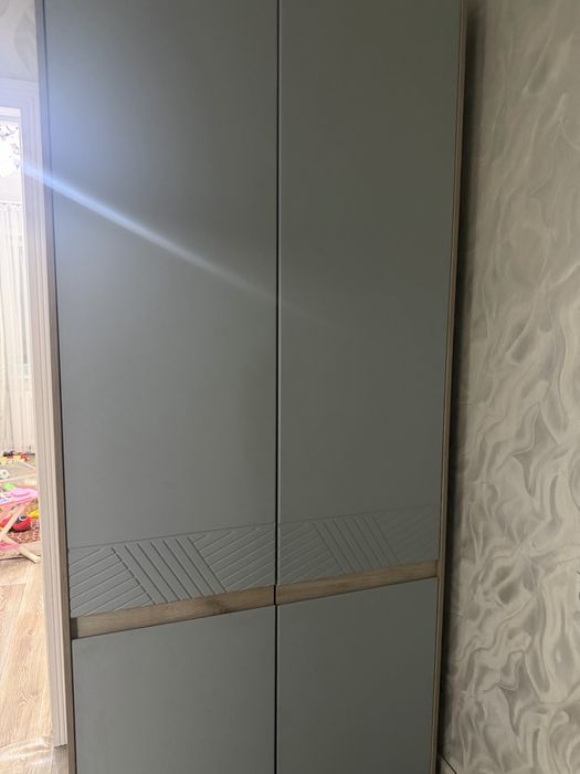 Продам шкаф в хорошем состояние