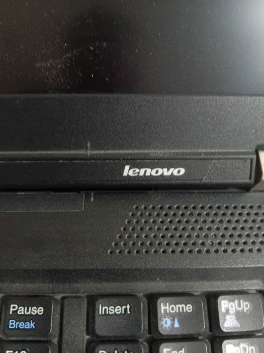 Ноу буки рабочие,ленова дёшево