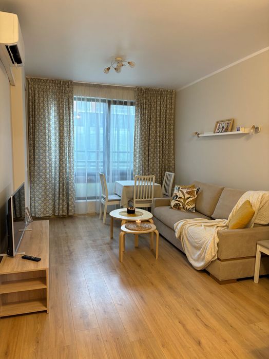 Дава се под наем Двустаен апартамент в София, Бояна - 65 кв.м за 663 € - Снимка #2