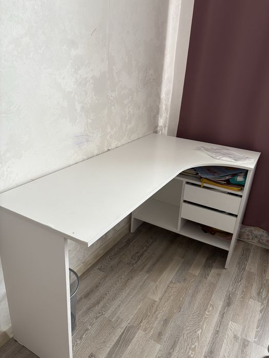 Продам офисный стол