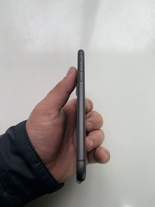 Iphone 11 (64GB) в идеальном состояний