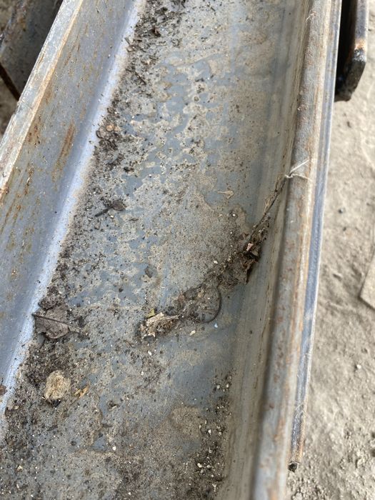 Продам швелера 10 ка толшина 8