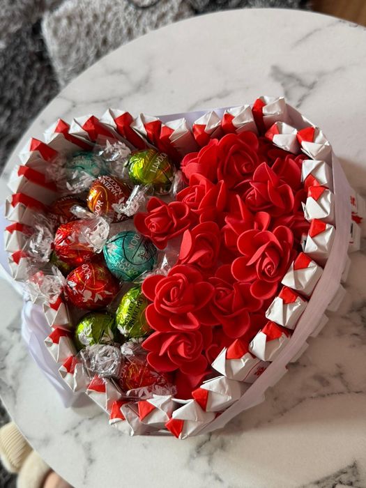 Vând cadouri  personalizate