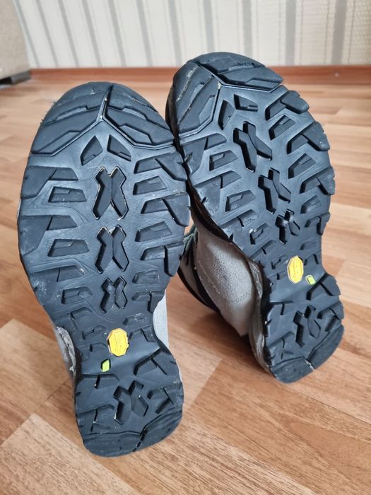 Продам ботинки для хайкинга Scarpa