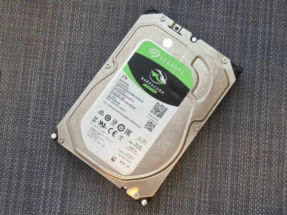 Харддиск Seagate BarraCuda 3.5 2TB