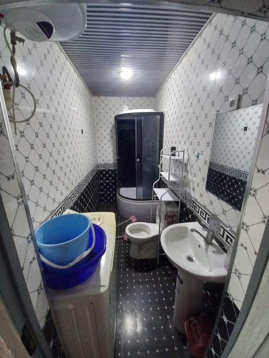 Новастройка 1 хона 9 этаж Вокзалда жойлашган.Агентство