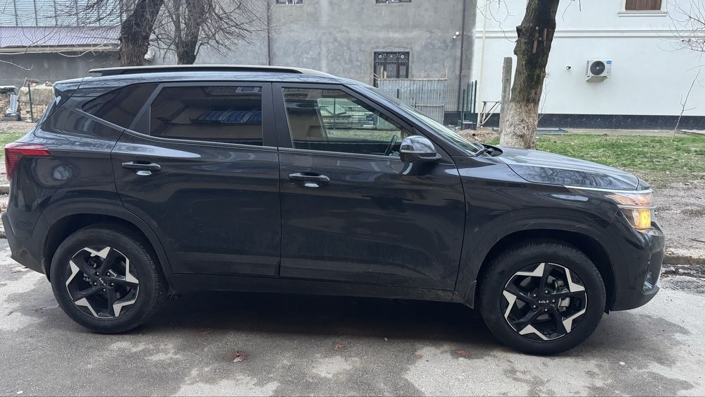 Kia Seltos 2023 — 7