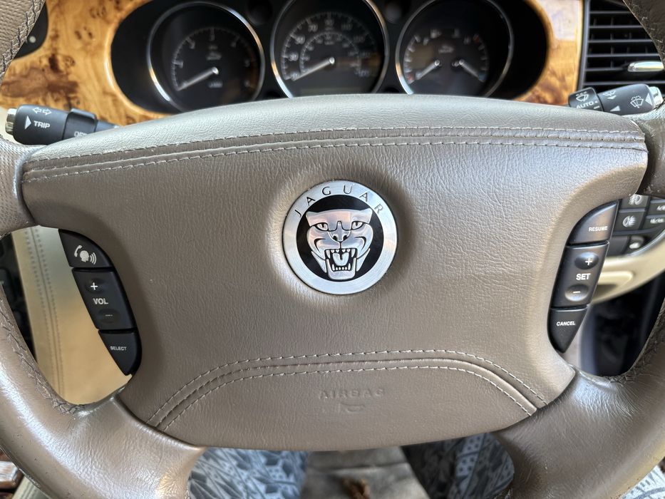 Jaguar XJ Sovereign X350 X358 2.7d biturbo facelift на части