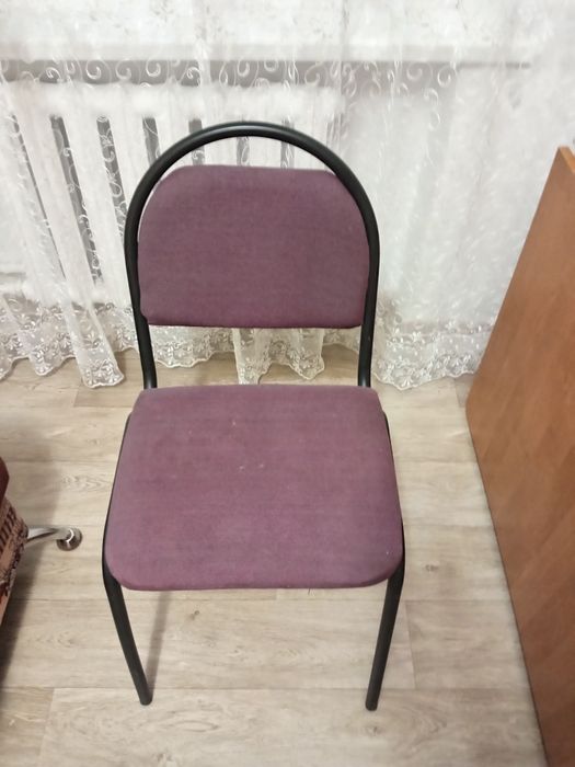 Продам стулья в хорошем состоянии