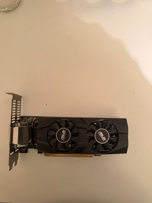 Nvidia ASUS GTX 1650 4GB