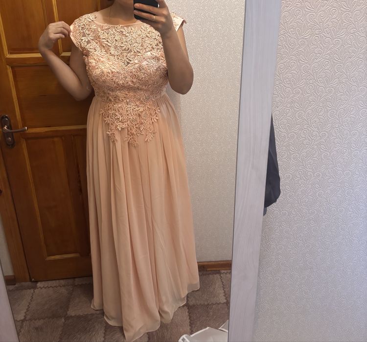 Продаю вечернее плятье