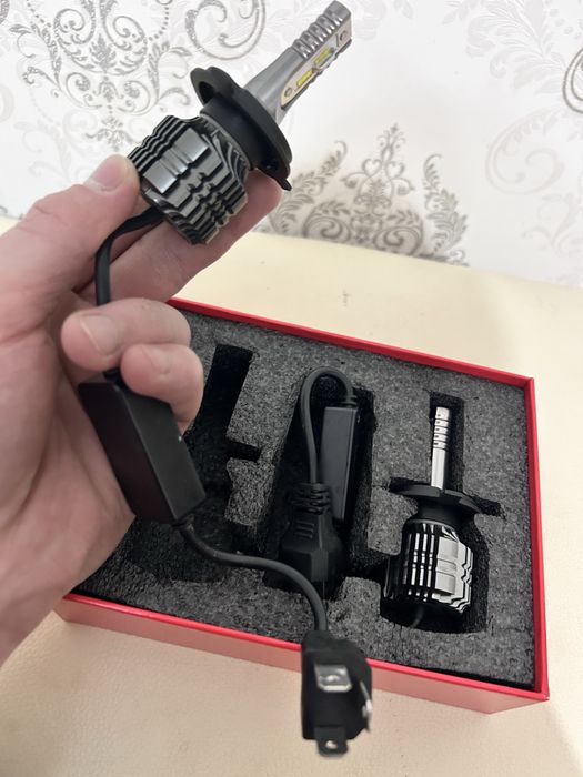 Лед лампочка h4 TQ5