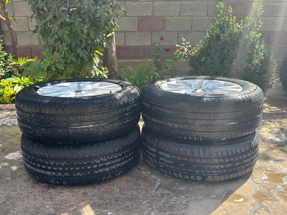 Диски с шинами. Летни