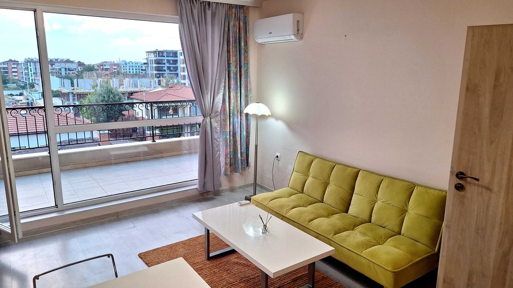 Дава се под наем Двустаен апартамент в Пловдив, Коматевски възел - 72 кв.м за 408 € - Снимка #2