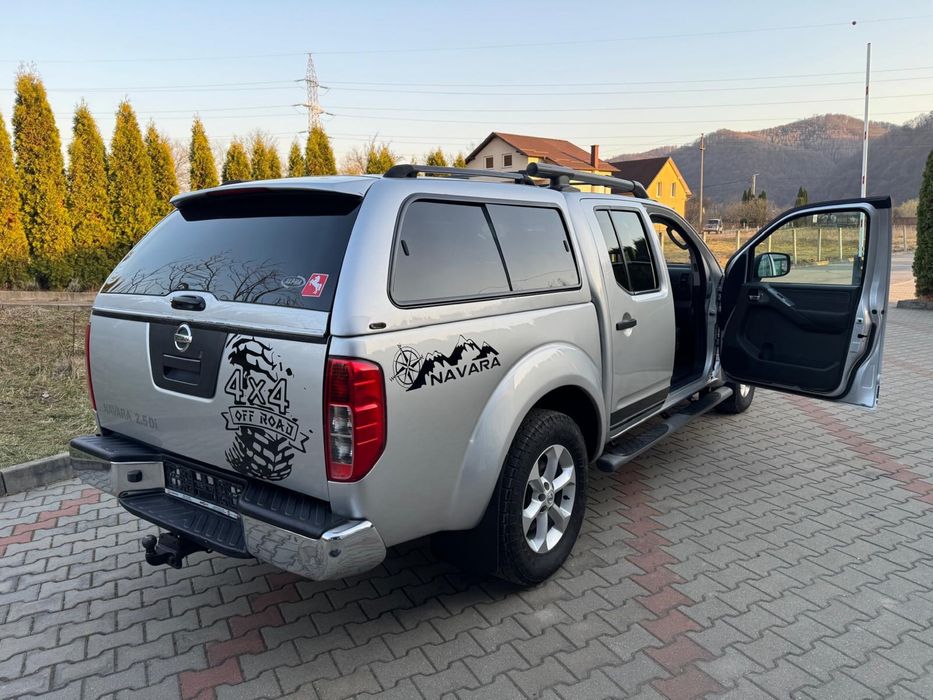 Nissan Navara 2.5DI