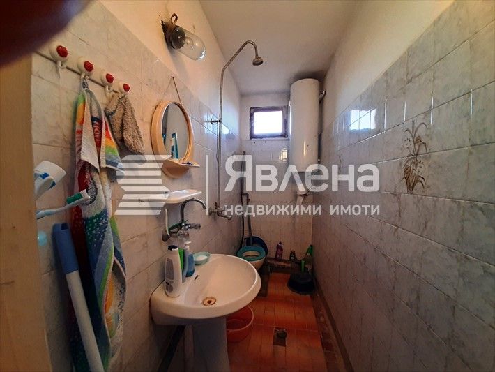 Продава се Етаж от къща в Ямбол, Каргон - 176 кв.м за 554 €/кв.м - Снимка #2