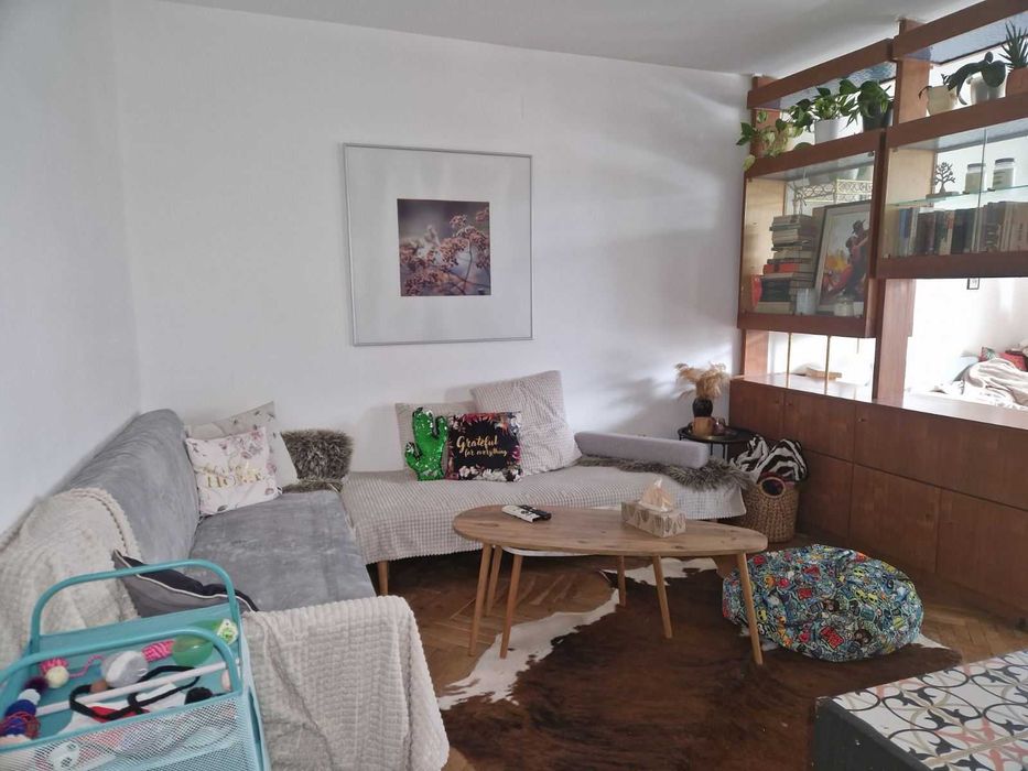 Дава се под наем Двустаен апартамент в София, Лозенец - 66 кв.м за 561 € - Снимка #2