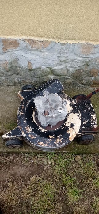 Електрическя косачка с алуминиев корпус