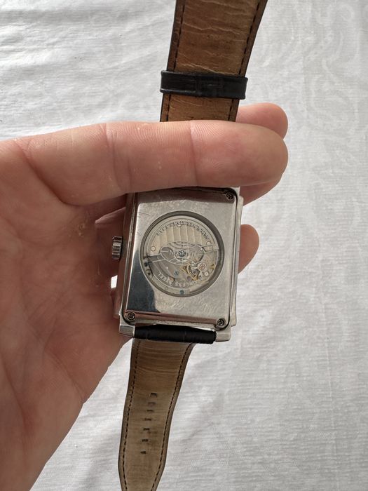 Часы наручные MADISON