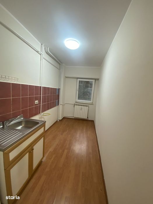 Apartament decomandat 1 camera, Mazepa 1, pret 200€