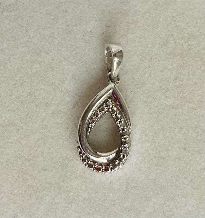 Pandantiv din argint cu diamante designer Hot Diamonds