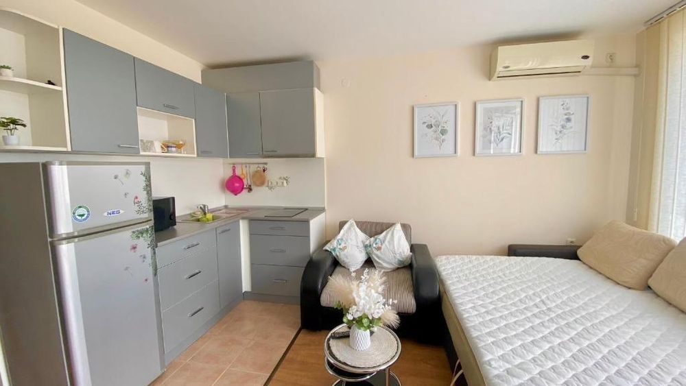 Продава се Едностаен апартамент в к.к. Слънчев бряг - 45 кв.м за 1149 €/кв.м - Снимка #2