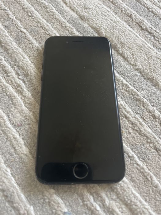 Iphone se 2 телефон