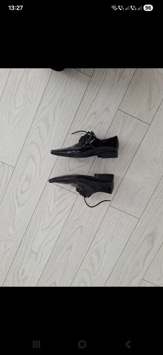 Pantofi lac negri