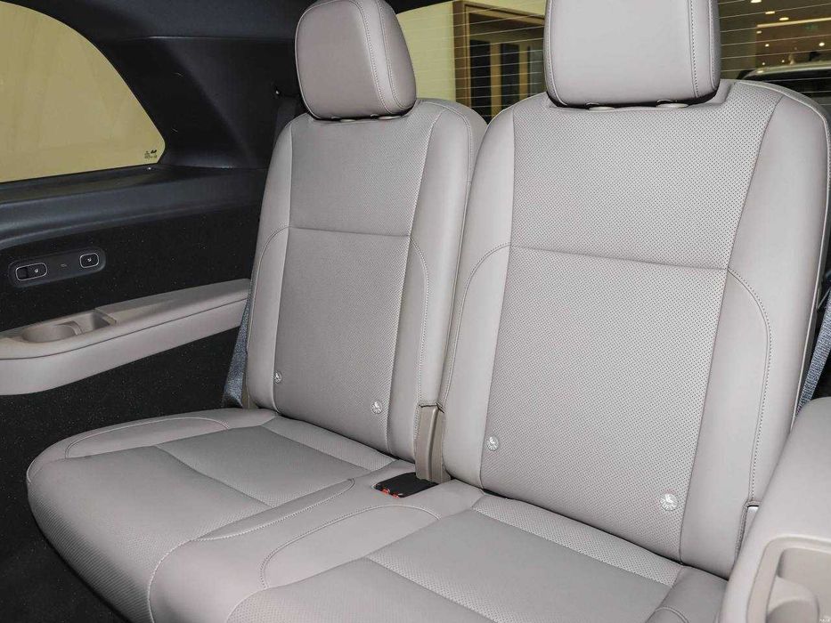 Lixiang L9 2025 гибрид