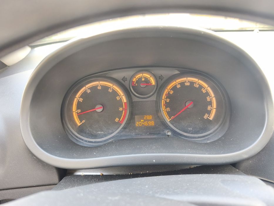 Opel CORSA 1.2 benzina