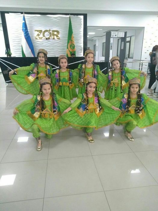 Костюмы на прокат.             ижарага Хар хил кийимлар