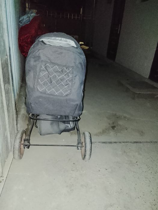 Бала каляска сатылады