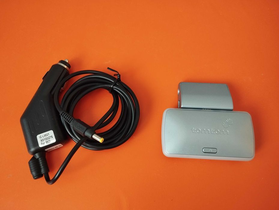 Bluetooth GPS приемник на TomTom