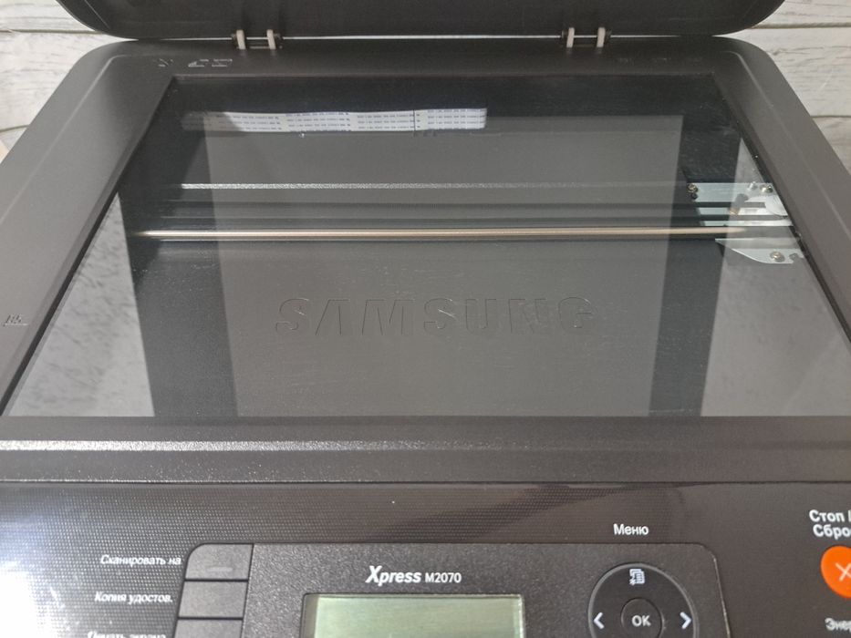 Продам МФУ принтер 3в1 SAMSUNG  Xpress M2070 (идеал)