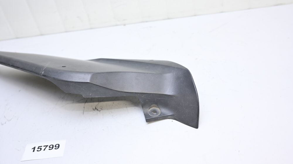 Carena Inferioara Dreapta Yamaha YZF R125 2014 - 2018