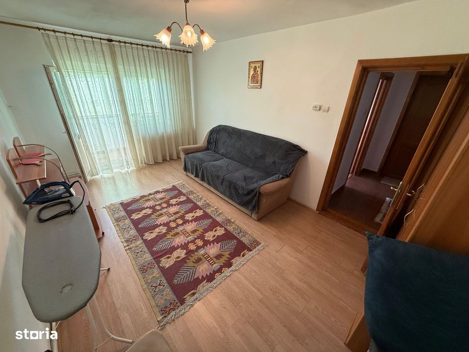 Dobrogei – Ap. 3 camere, decomandat, mobilat si utilat