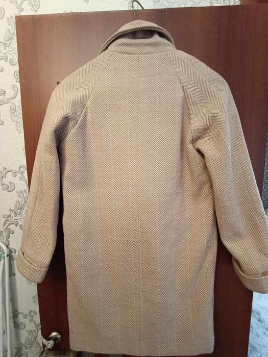 Продам польто в хорошем состоянии