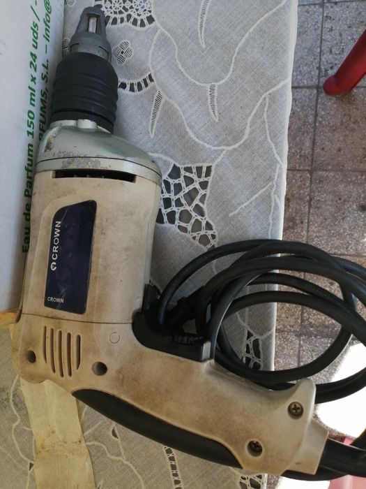 Bormasina/Autofiletanta Crown rigips 6,35 mm/230V - 50 Hz/710 W
