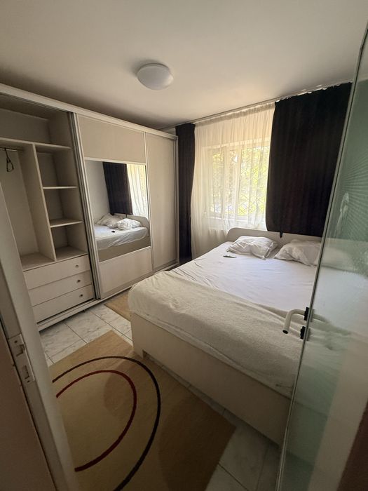 Apartament 2 camere + loc de parcare