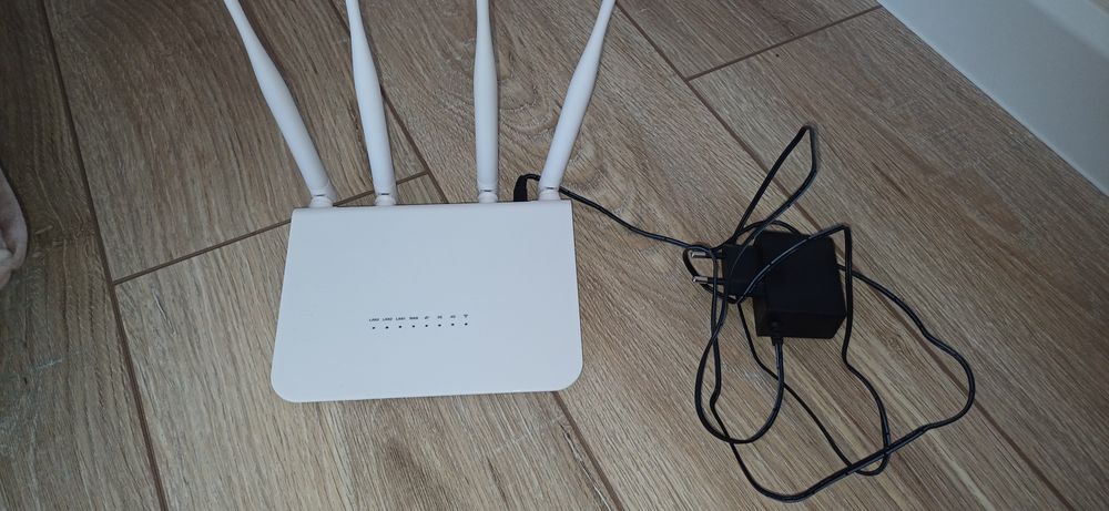 Роутер интернет.