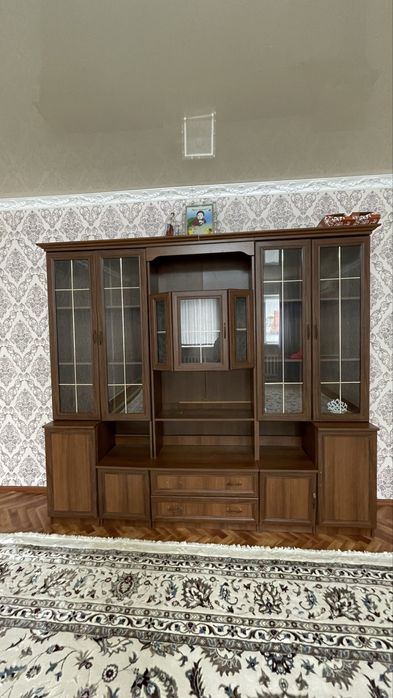 сервант сатылады. бағасы 20 мың тг